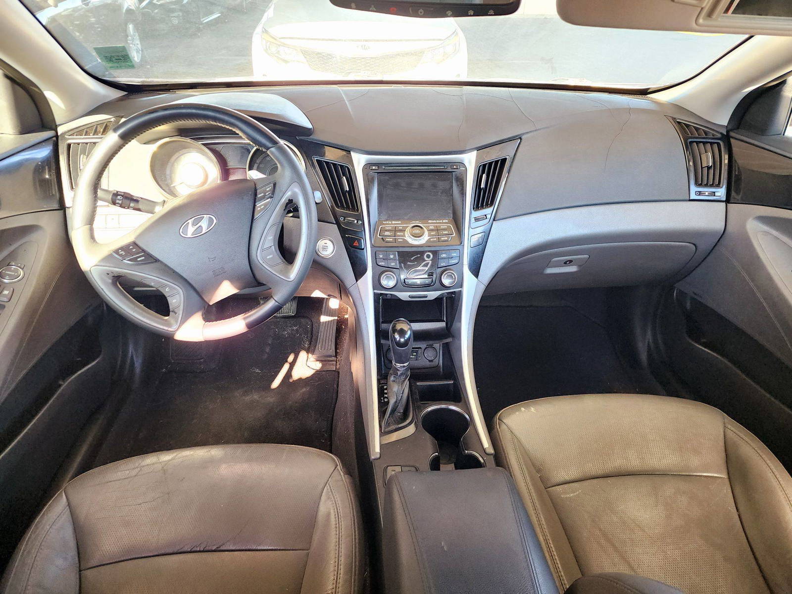 2013 HYUNDAI SONATA — 185848 Miles — Lot 70963324 — Souq - Marhaba Auctions Used Cars - Image 7
