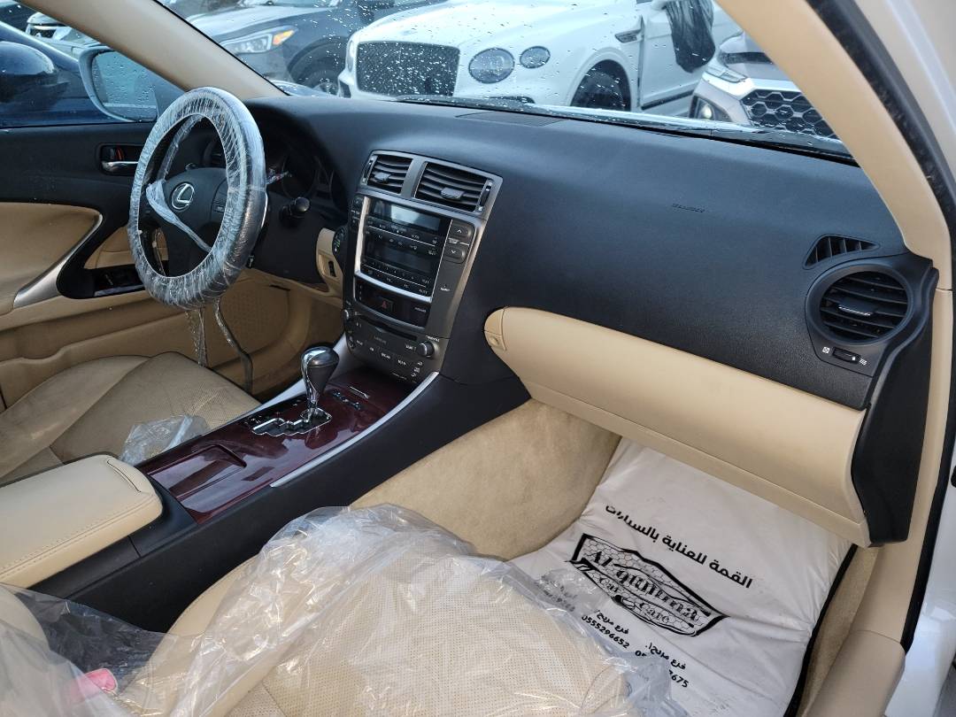 2006 LEXUS IS 250 — 171701 Miles — Lot 5004293 - Marhaba Auctions Used Cars - Image 6
