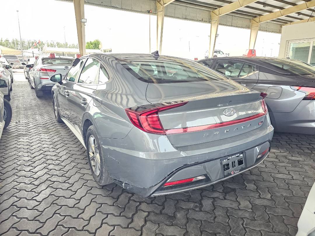 HYUNDAI SONATA