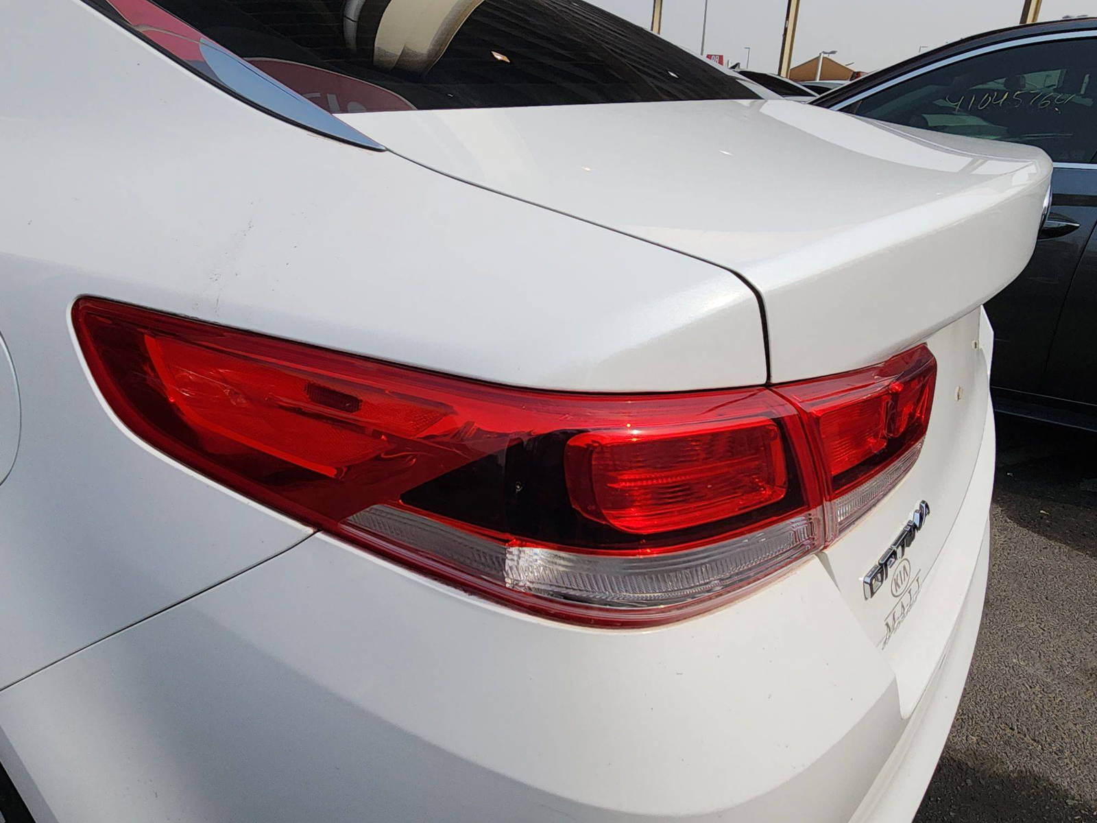 2018 KIA OPTIMA — 111367 Miles — Lot 65256 — Ind. 12 - Marhaba Auctions Used Cars - Image 9
