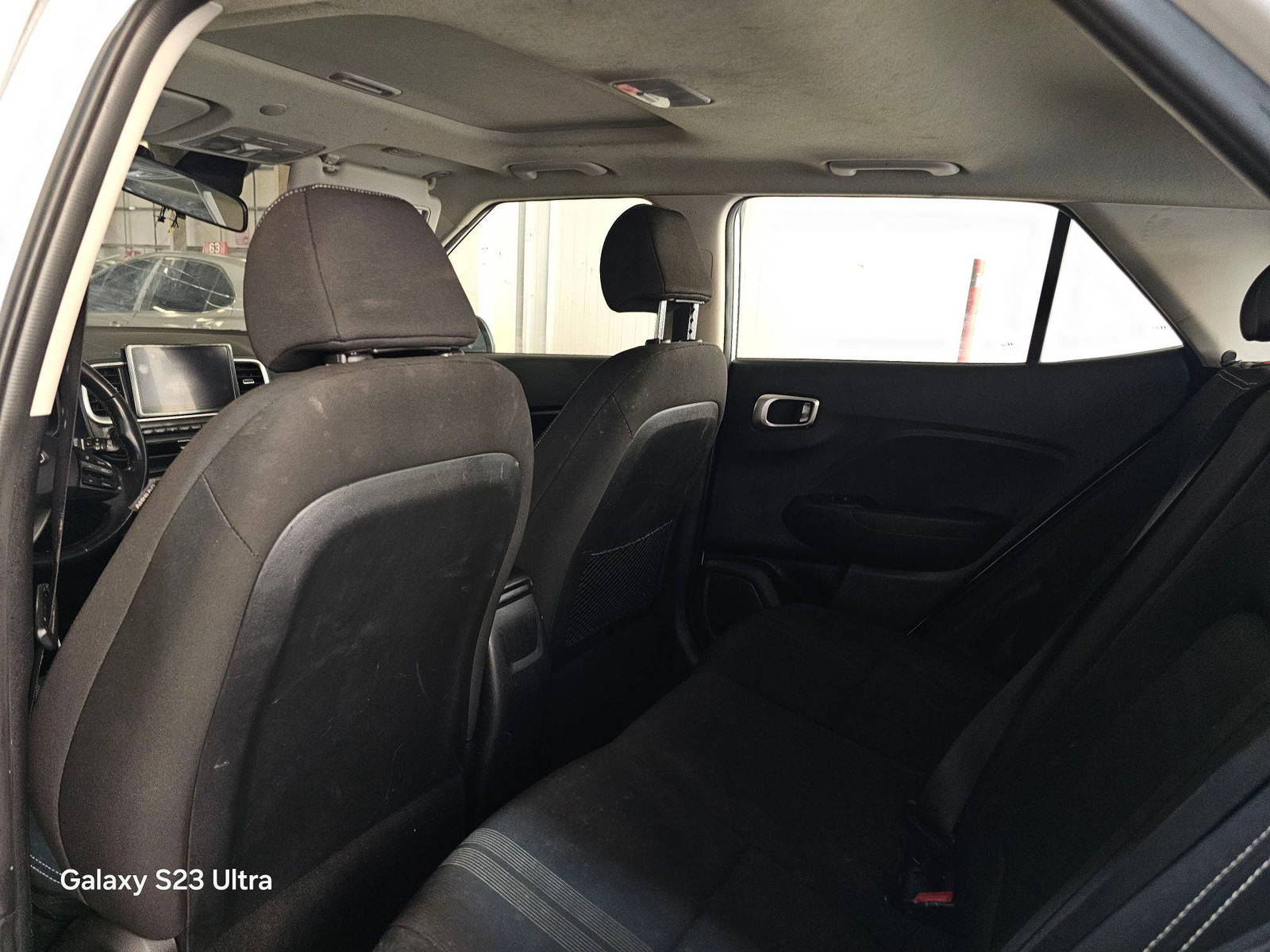 2021 HYUNDAI VENUE SEL — 104082 Miles — Lot 89487615 — Main - Marhaba Auctions Used Cars - Image 7