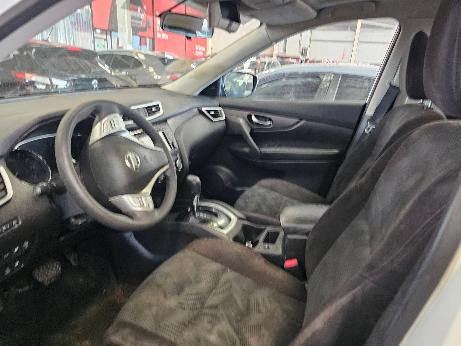 NISSAN ROGUE 2014 - Marhaba Auction Used Cars - Image 5