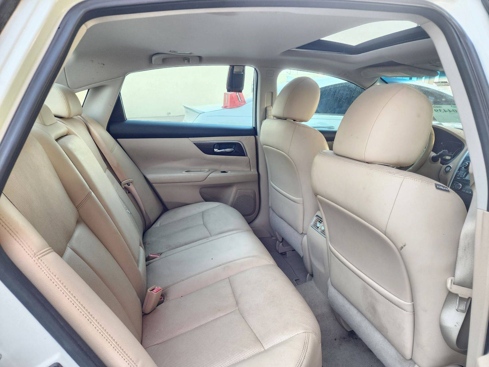 2014 NISSAN ALTIMA — 138262 Miles — Lot 38304439 — Souq - Marhaba Auctions Used Cars - Image 3