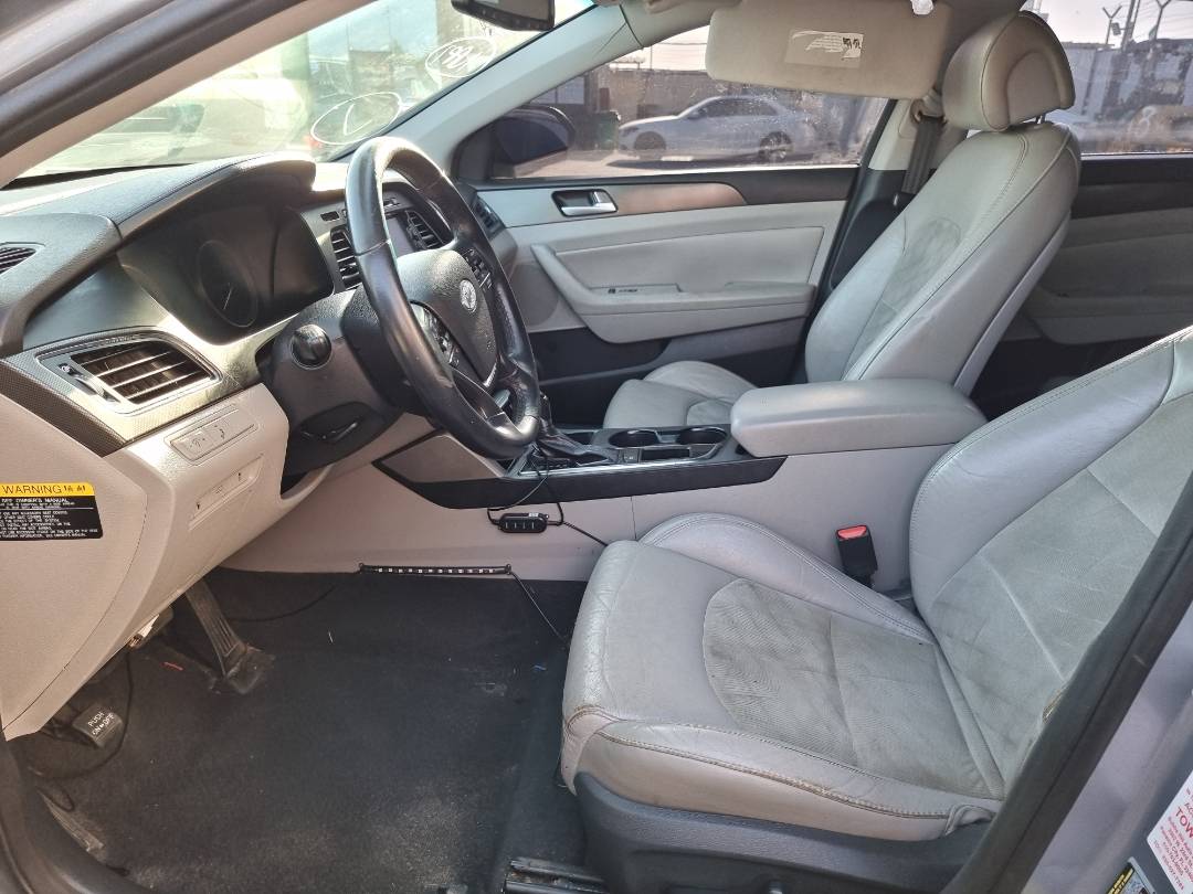 2015 HYUNDAI SONATA — 171945 Miles — Lot 125487 — Ind. 12 - Marhaba Auctions Used Cars - Image 6