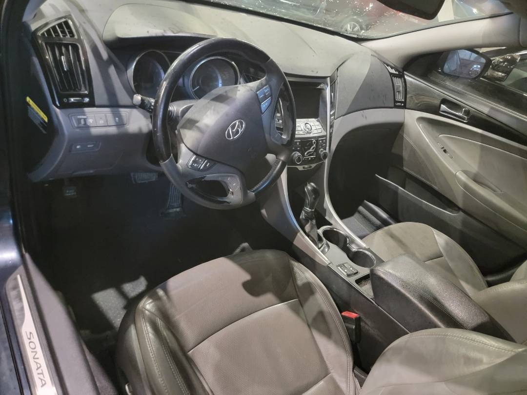 2013 HYUNDAI SONATA — 236112 Miles — Lot 37782745 - Marhaba Auctions Used Cars - Image 4