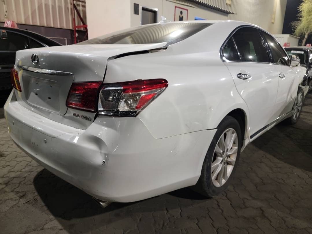 2012 LEXUS ES 350 — 173454 Miles — Lot 484918 — Main - Marhaba Auctions Used Cars - Image 4