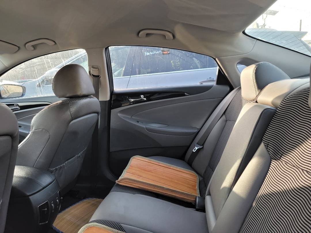 2011 HYUNDAI SONATA — 135936 KM — Lot 292794 — Main - Marhaba Auctions Used Cars - Image 7