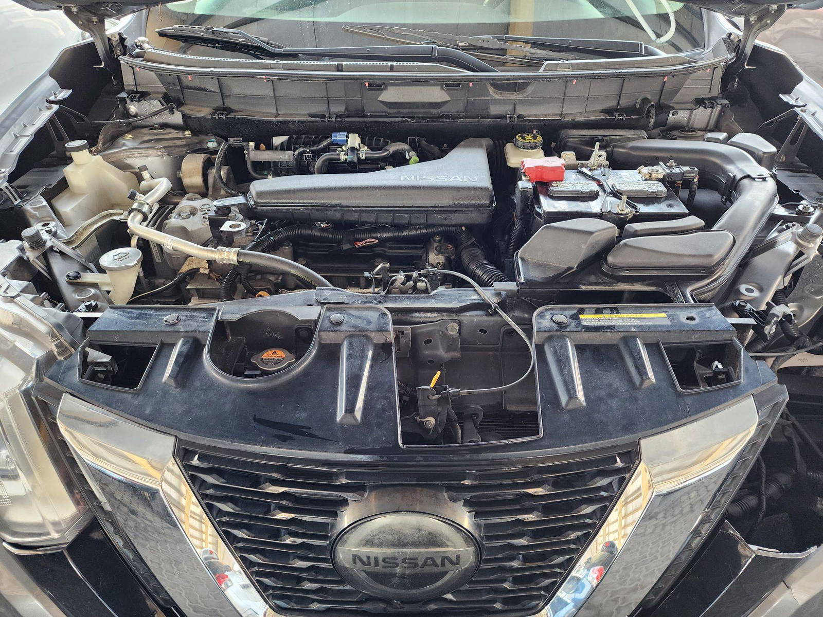 2018 NISSAN ROGUE — 183961 Miles — Lot 56390494 — Souq - Marhaba Auctions Used Cars - Image 11