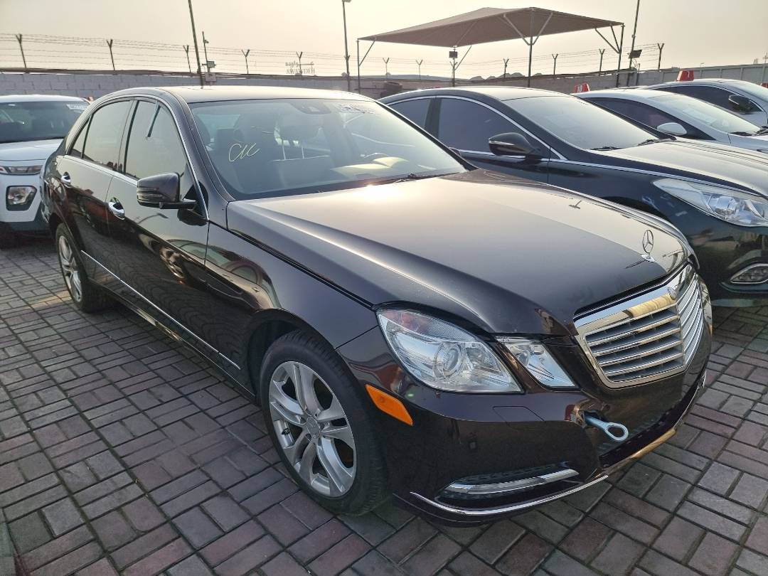 2011 MERCEDES BENZ E 350 — 96362 Miles — Lot 215478 — Ind. 12 - Marhaba Auctions Used Cars - Image 3