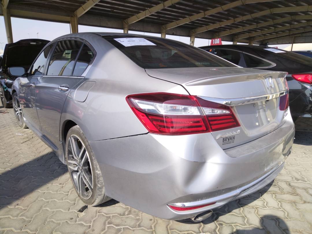 2017 HONDA ACCORD — 185560 Miles — Lot 37473895 - Marhaba Auctions Used Cars - Image 3