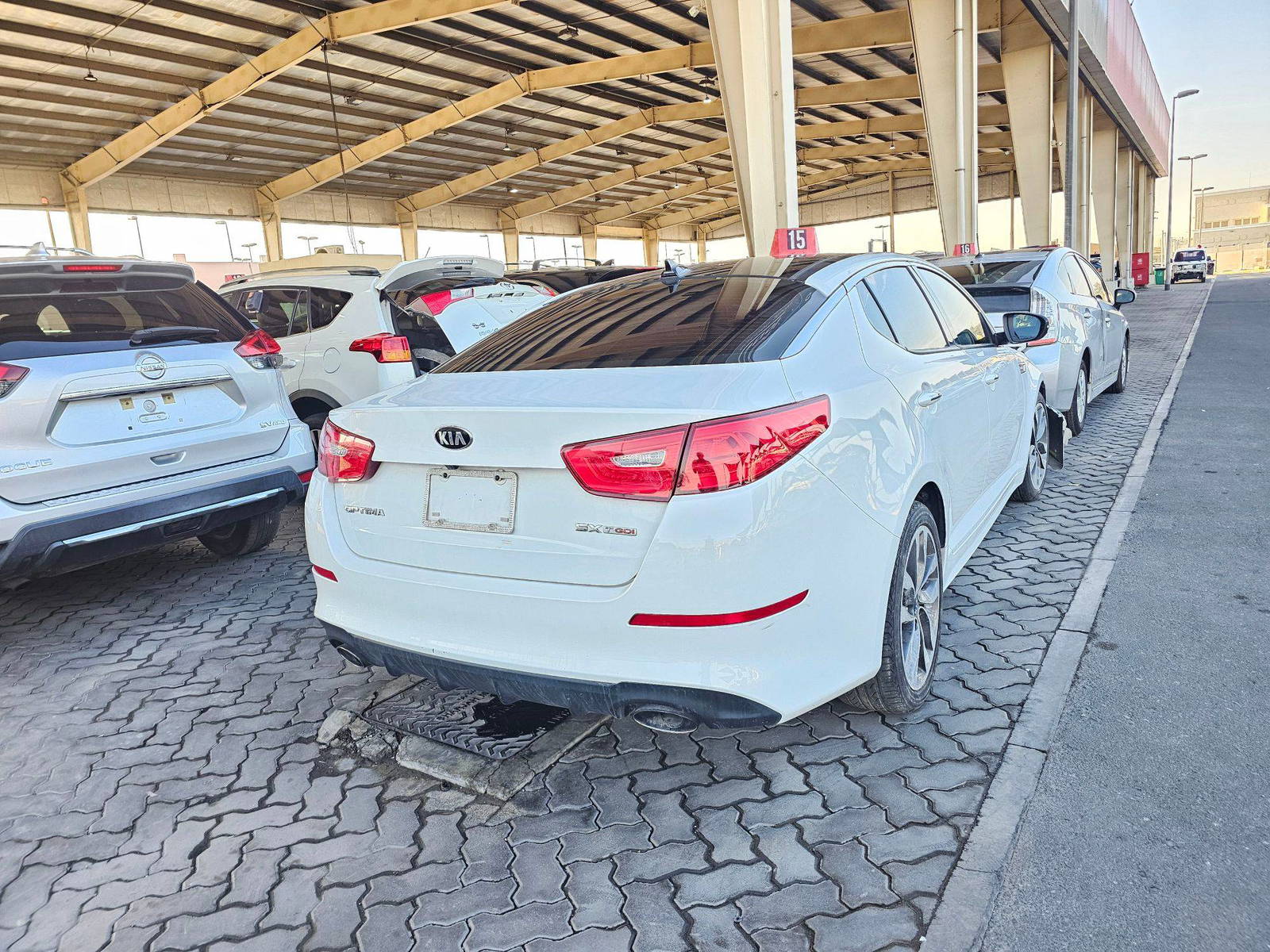 2015 KIA OPTIMA — 133698 Miles — Lot 1FG495542 — Souq - Marhaba Auctions Used Cars - Image 3