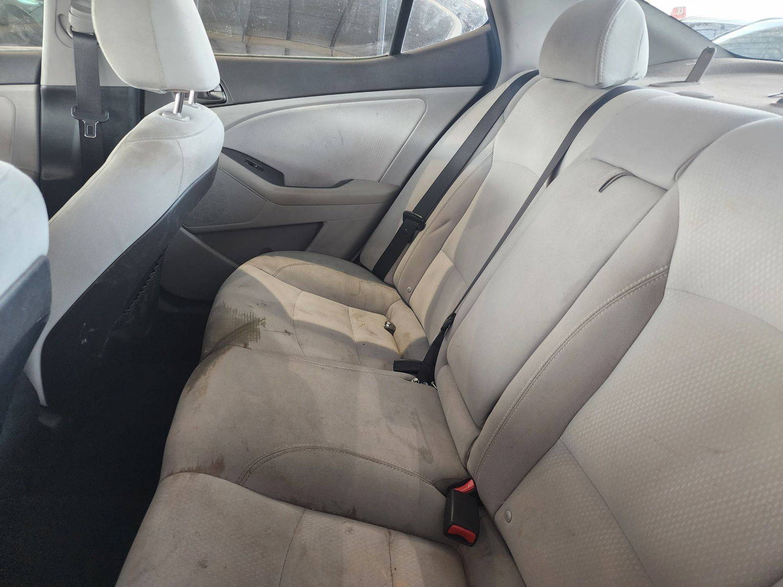 2014 KIA OPTIMA — 215015 Miles — Lot 38516799 — Souq - Marhaba Auctions Used Cars - Image 9