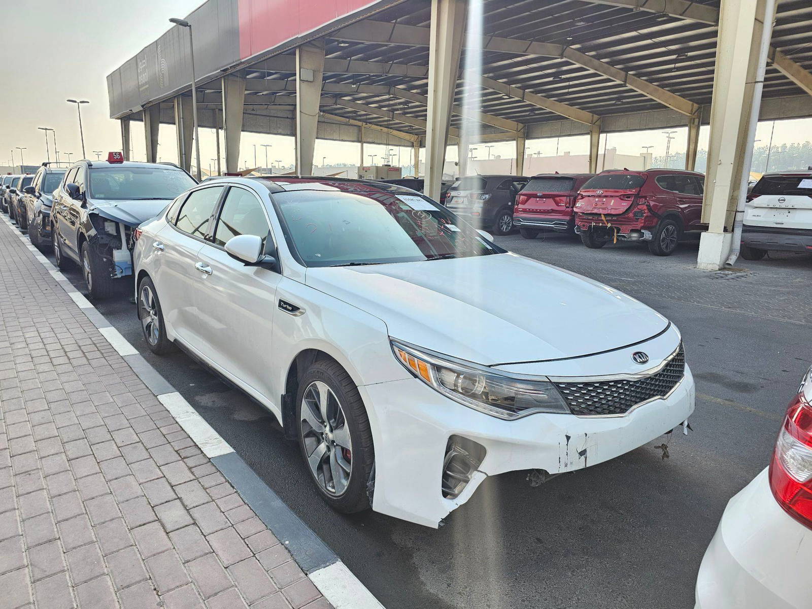 2016 KIA OPTIMA — 112853 Miles — Lot 9GG025604 — Souq - Marhaba Auctions Used Cars - Image 4