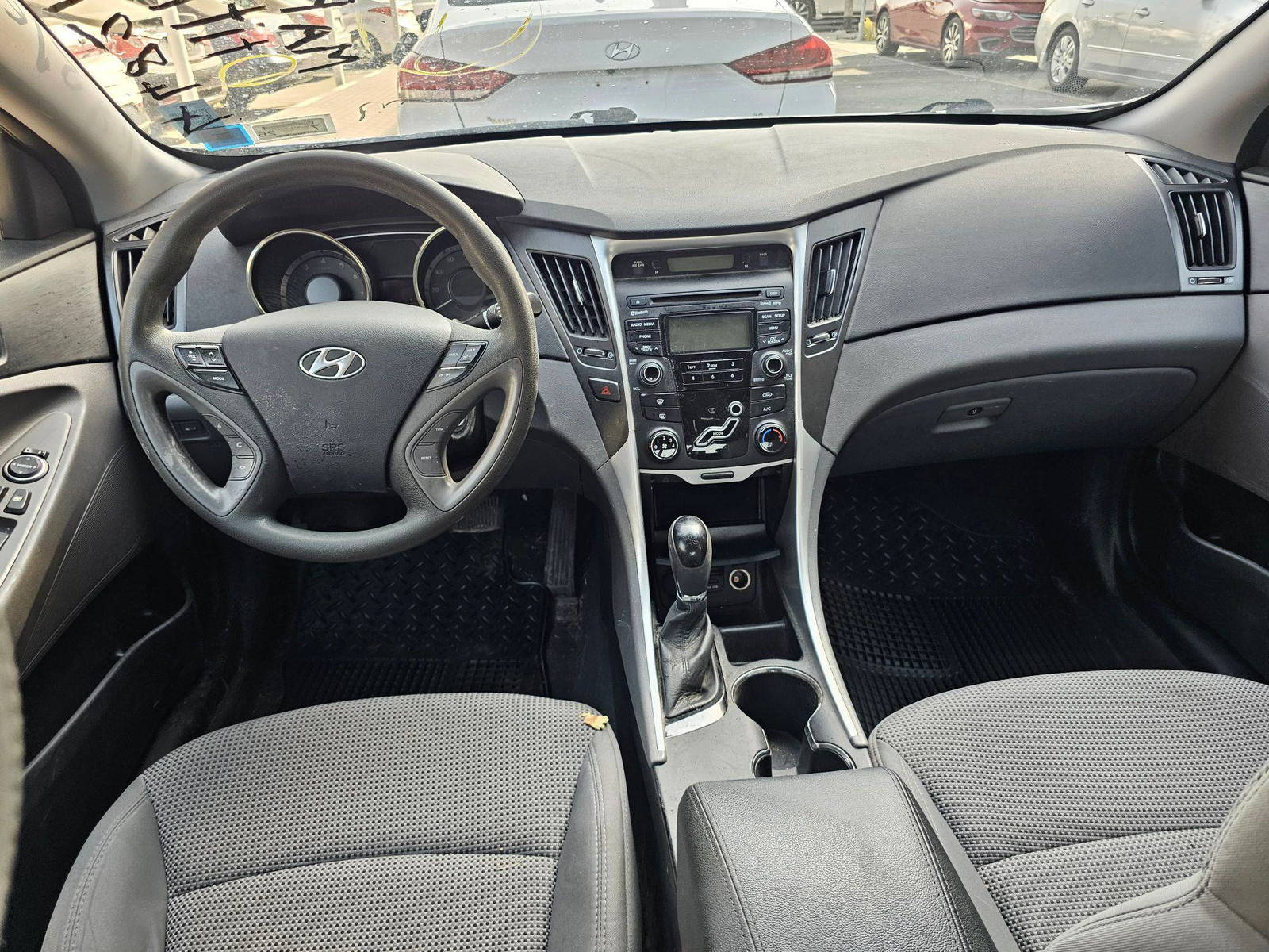 2012 HYUNDAI SONATA — 110444 Miles — Lot CH448216 — Souq - Marhaba Auctions Used Cars - Image 7