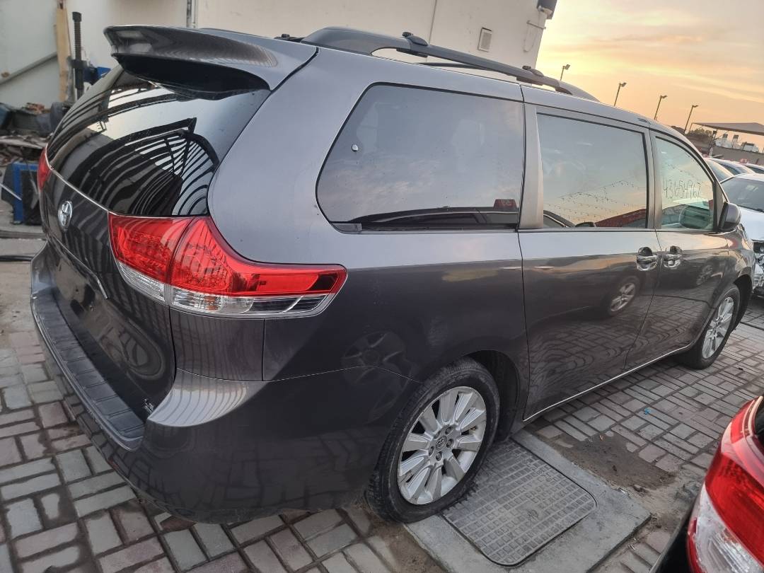 TOYOTA SIENNA 2014 - Marhaba Auction Used Cars - Image 6