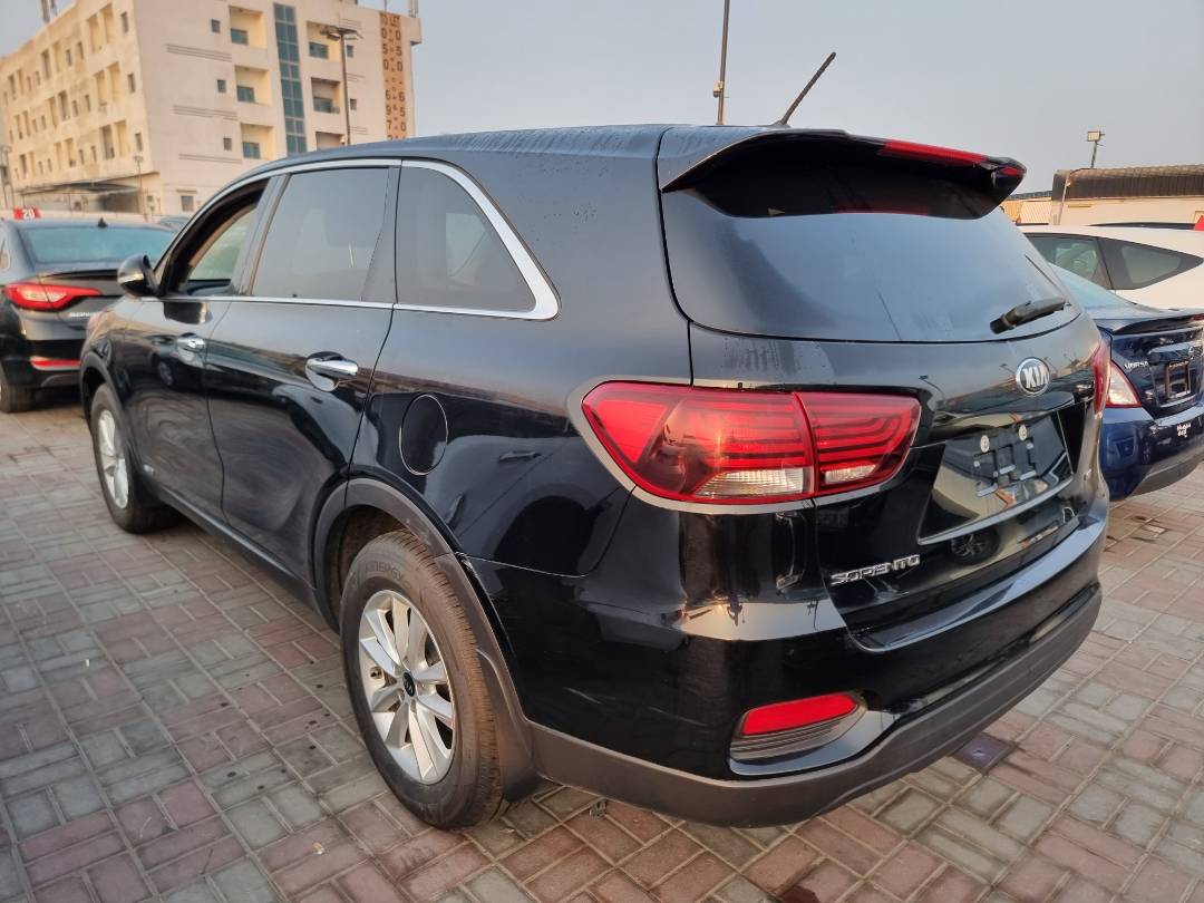 2019 KIA SORENTO — 101313 Miles — Lot 125487 — Ind. 12 - Marhaba Auctions Used Cars - Image 5