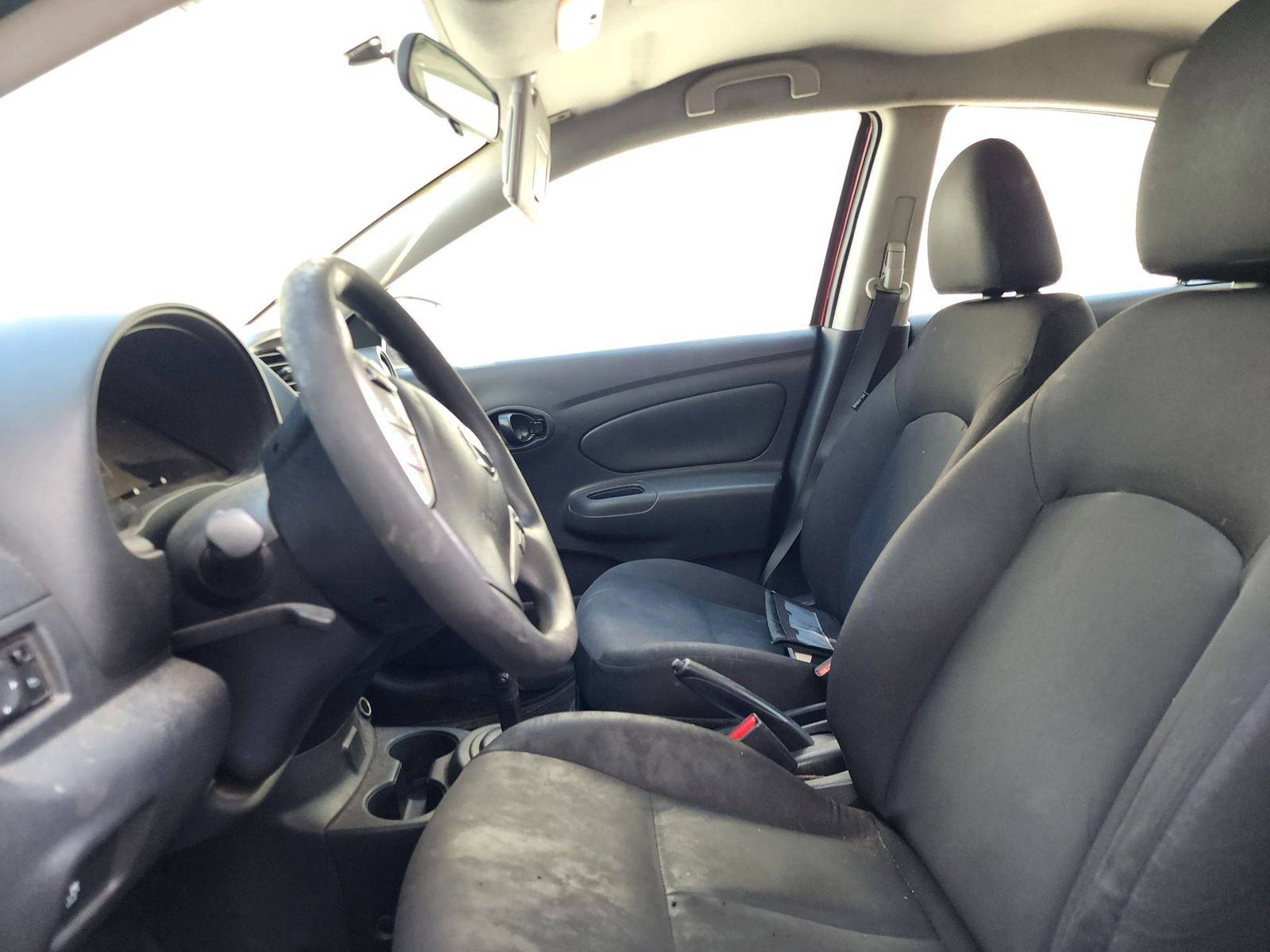 2018 NISSAN VERSA — 162601 Miles — Lot 72062054 — Al Quoz - Marhaba Auctions Used Cars - Image 9