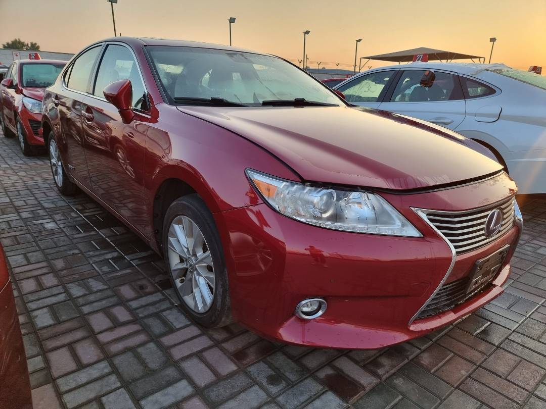2014 LEXUS ES 300H — 144844 Miles — Lot 214587 — Main - Marhaba Auctions Used Cars - Image 3