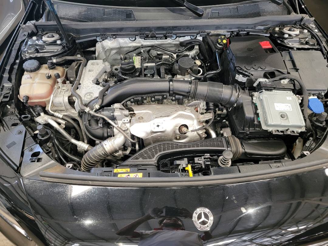 2020 MERCEDES BENZ A220 — 10047 Miles — Lot 5LW037433 — Main - Marhaba Auctions Used Cars - Image 11