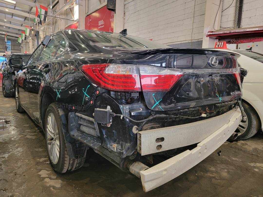 2015 LEXUS ES 350 — 147362 Miles — Lot 2205510 — Main - Marhaba Auctions Used Cars - Image 3
