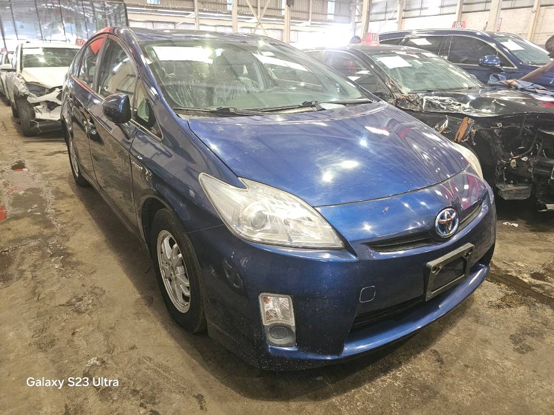 2010 TOYOTA PRIUS — 258969 Miles — Lot 19513 — Main - Marhaba Auctions Used Cars - Image 6