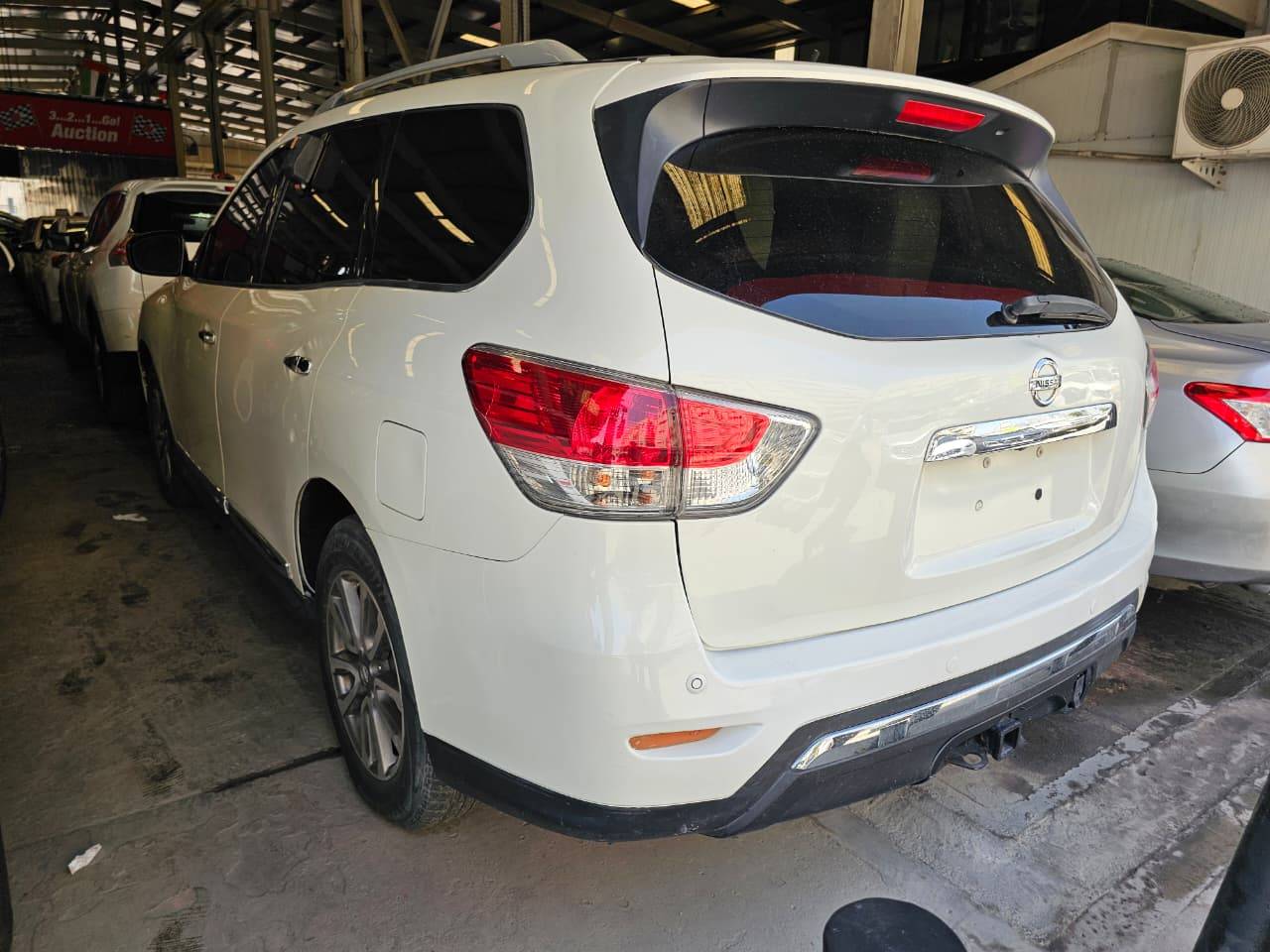 NISSAN PATHFINDER 2013 - Marhaba Auction Used Cars - Image 5