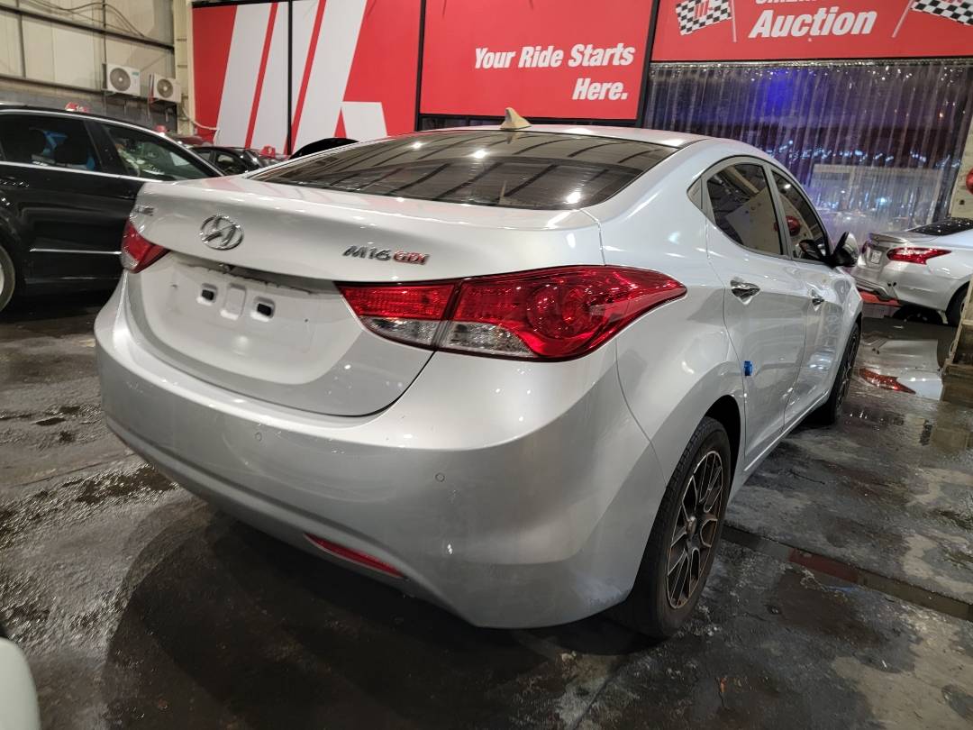 2012 HYUNDAI AVANTE — 188204 KM — Lot 570423 — Main - Marhaba Auctions Used Cars - Image 4