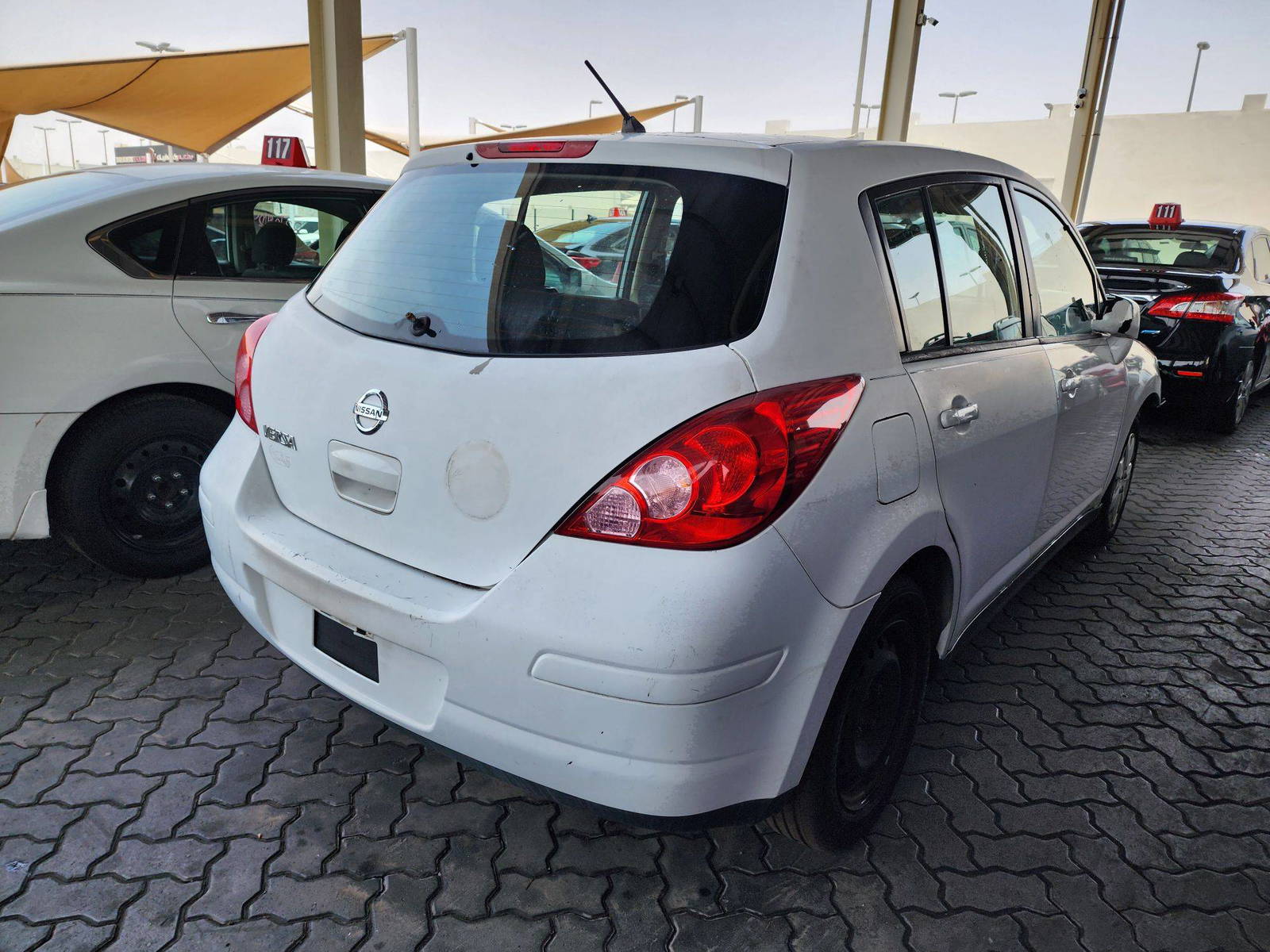 2011 NISSAN VERSA — 188810 Miles — Lot 38970300 — Souq - Marhaba Auctions Used Cars - Image 3