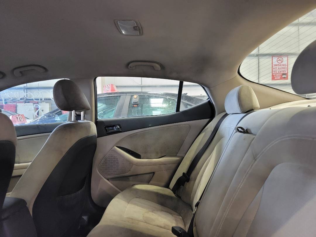 2011 KIA OPTIMA — 244675 Miles — Lot 39305227 — Souq - Marhaba Auctions Used Cars - Image 8