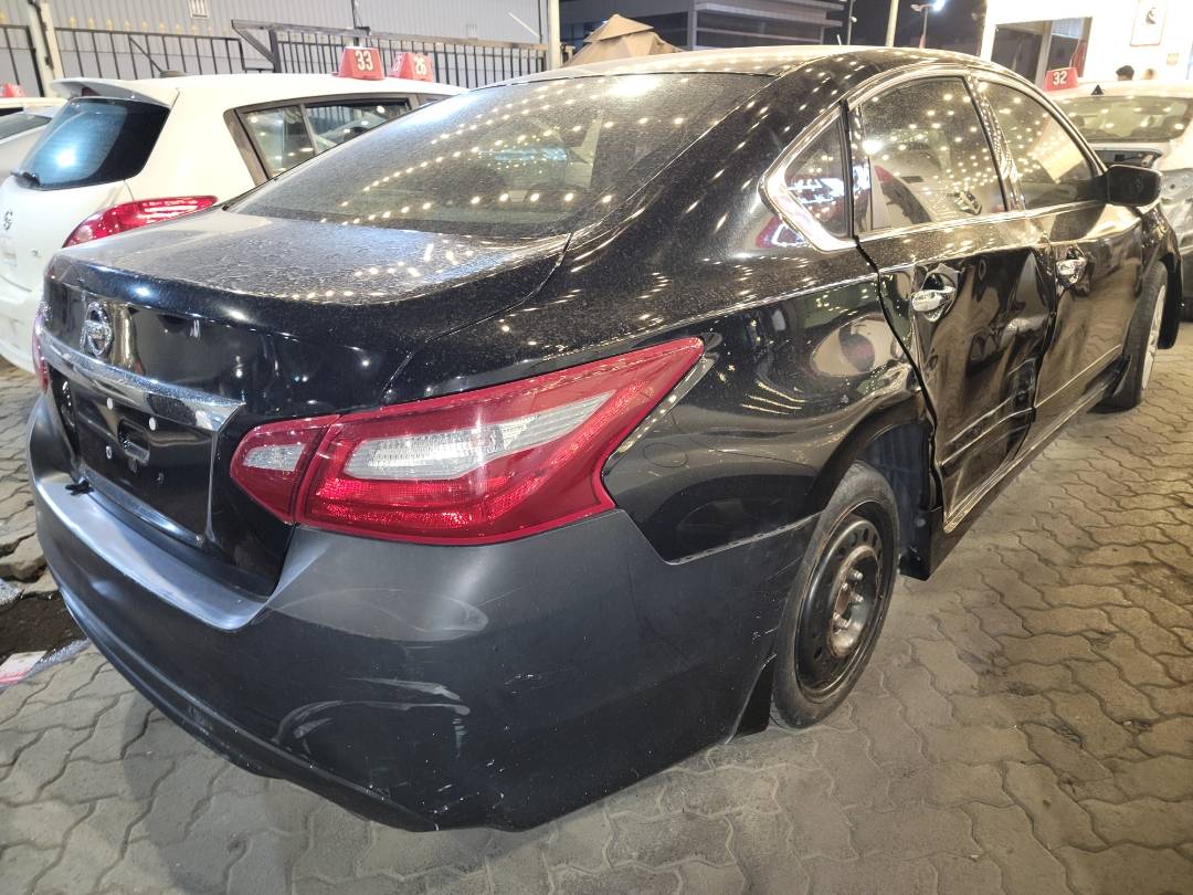 2018 NISSAN ALTIMA — 105339 Miles — Lot 37321297 - Marhaba Auctions Used Cars - Image 3