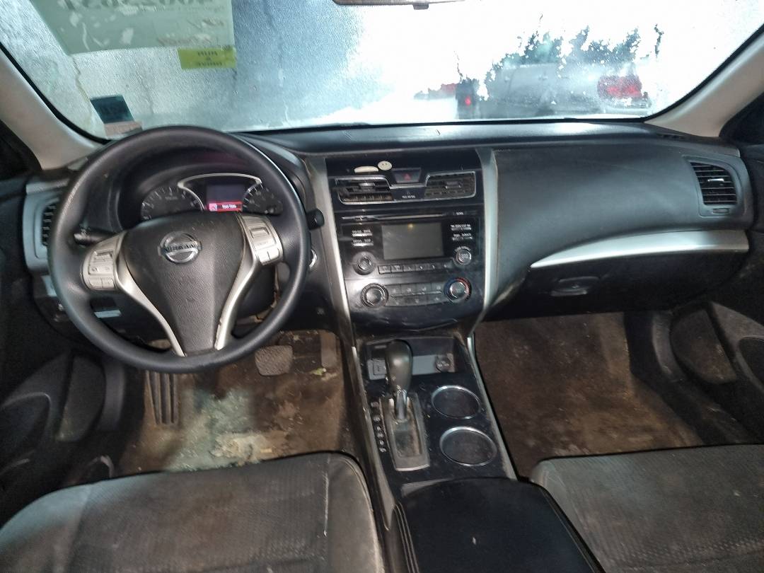 2015 NISSAN ALTIMA — 180669 KM — Lot 215487 — Ind. 12 - Marhaba Auctions Used Cars - Image 7