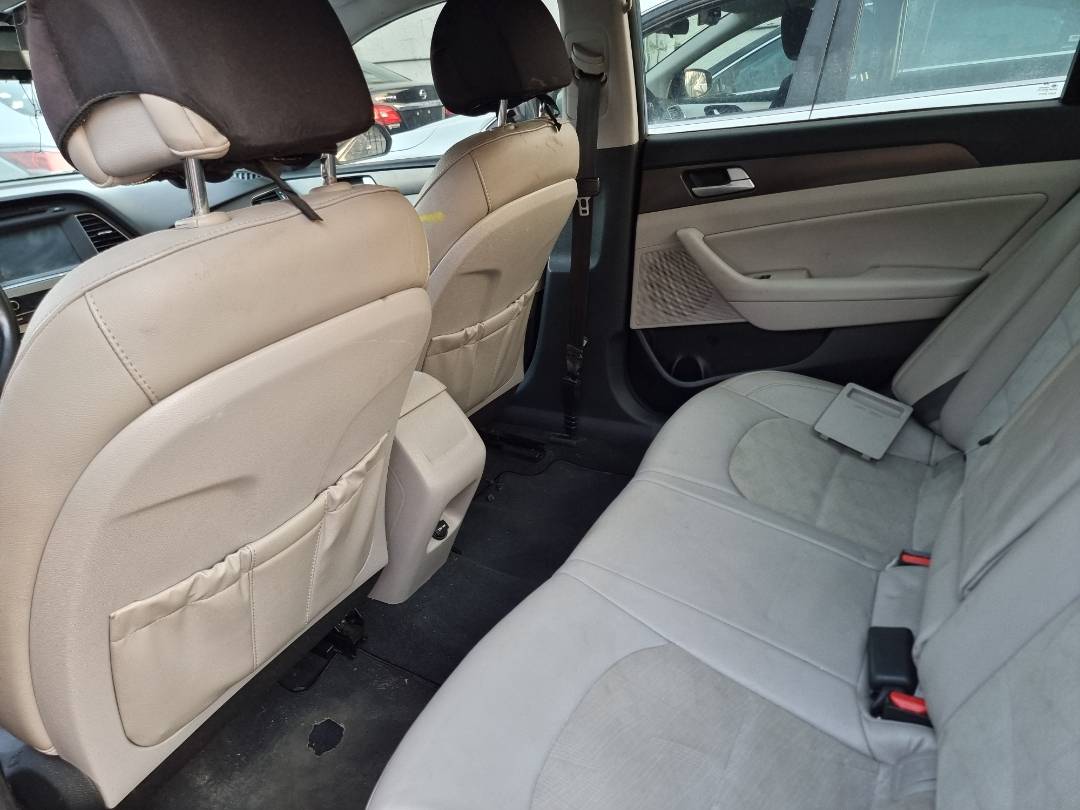 2016 HYUNDAI SONATA — 95469 Miles — Lot H393077 — Ind. 12 - Marhaba Auctions Used Cars - Image 7