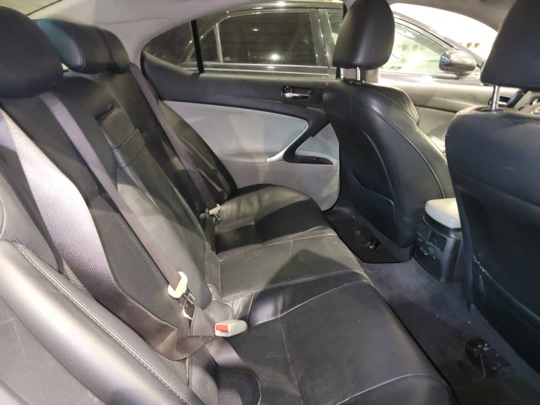 2006 LEXUS IS 250 — 140446 Miles — Lot 37486189 - Marhaba Auctions Used Cars - Image 5
