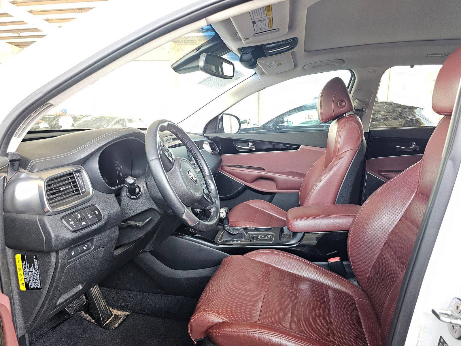 2017 KIA SORENTO — 113218 Miles — Lot G279203 — Souq - Marhaba Auctions Used Cars - Image 9