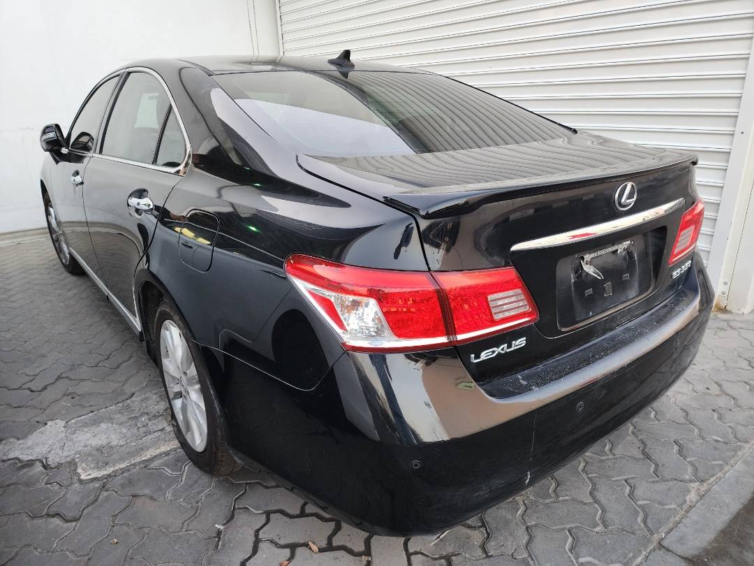 2010 LEXUS ES 350 — 186405 Miles — Lot 2407459 - Marhaba Auctions Used Cars - Image 11