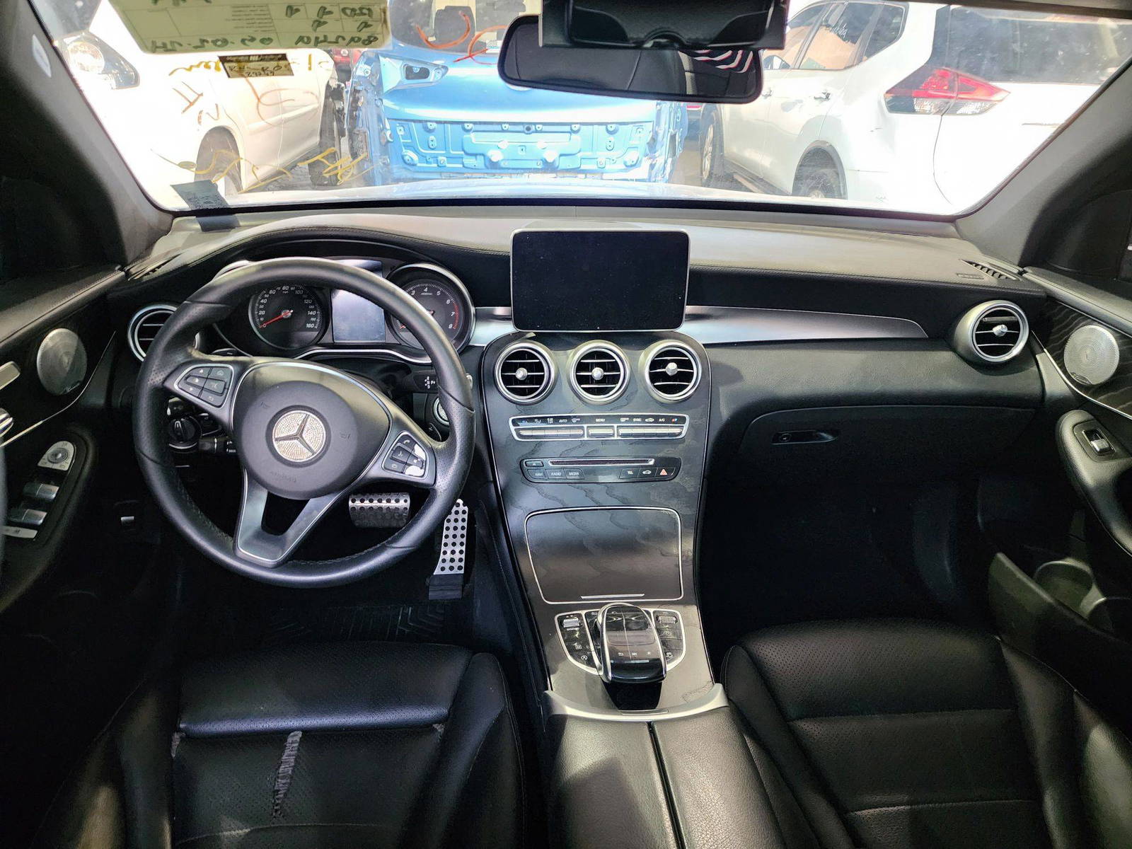 2017 MERCEDES BENZ GLC-300 — 89249 Miles — Lot 39327774 — Main - Marhaba Auctions Used Cars - Image 7