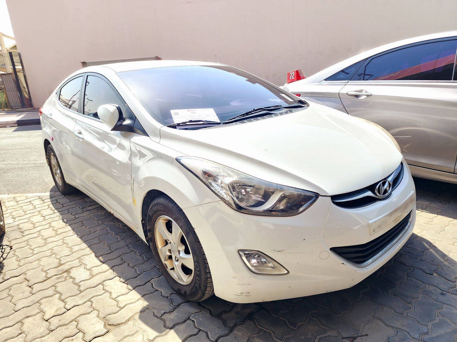 2011 HYUNDAI AVANTE — 194839 KM — Lot 120854 — Souq - Marhaba Auctions Used Cars - Image 4