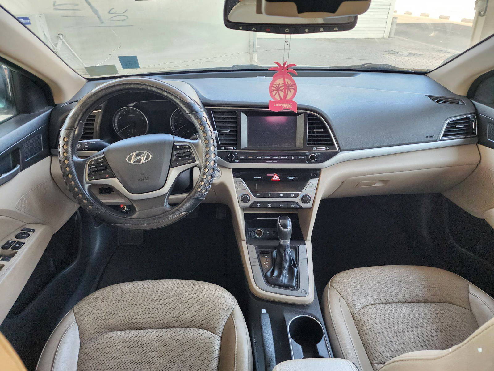 2017 HYUNDAI ELANTRA — 131542 Miles — Lot 19475 — Souq - Marhaba Auctions Used Cars - Image 7