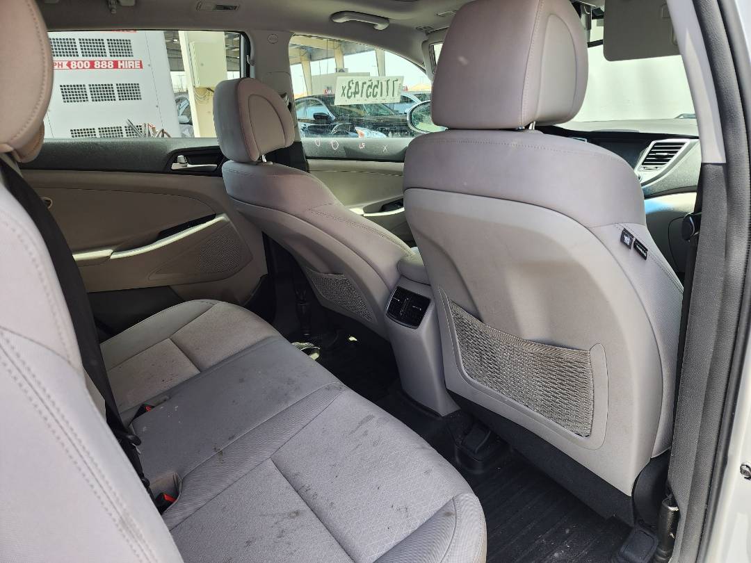 2018 HYUNDAI TUCSON — 44998 Miles — Lot 77755143 - Marhaba Auctions Used Cars - Image 9