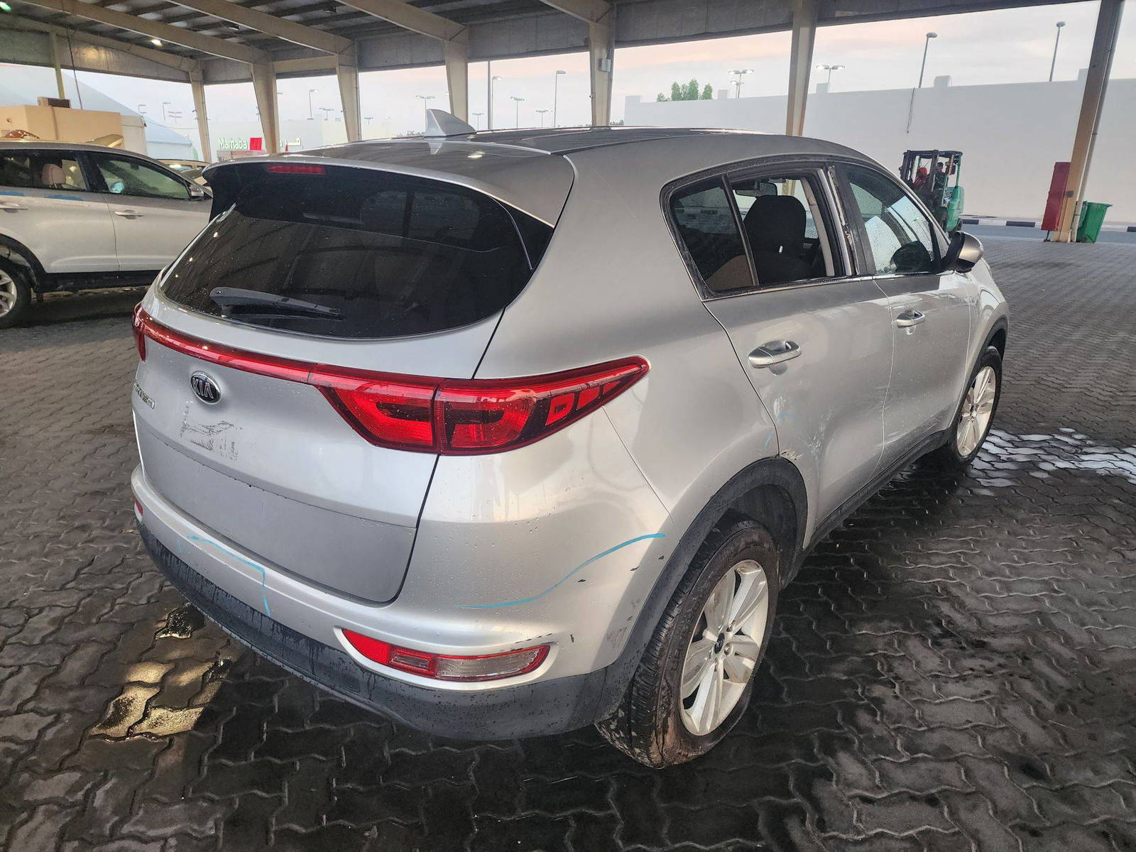 2018 KIA SPORTAGE — 104841 Miles — Lot 67184093 - Marhaba Auctions Used Cars - Image 4