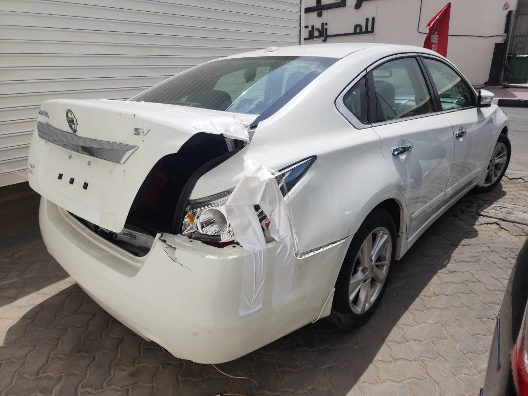 2015 NISSAN ALTIMA — 160603 Miles — Lot 77680583 - Marhaba Auctions Used Cars - Image 10