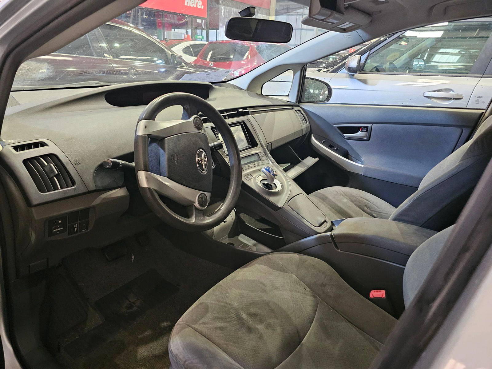 2010 TOYOTA PRIUS — 256366 Miles — Lot A5092335 — Main - Marhaba Auctions Used Cars - Image 17
