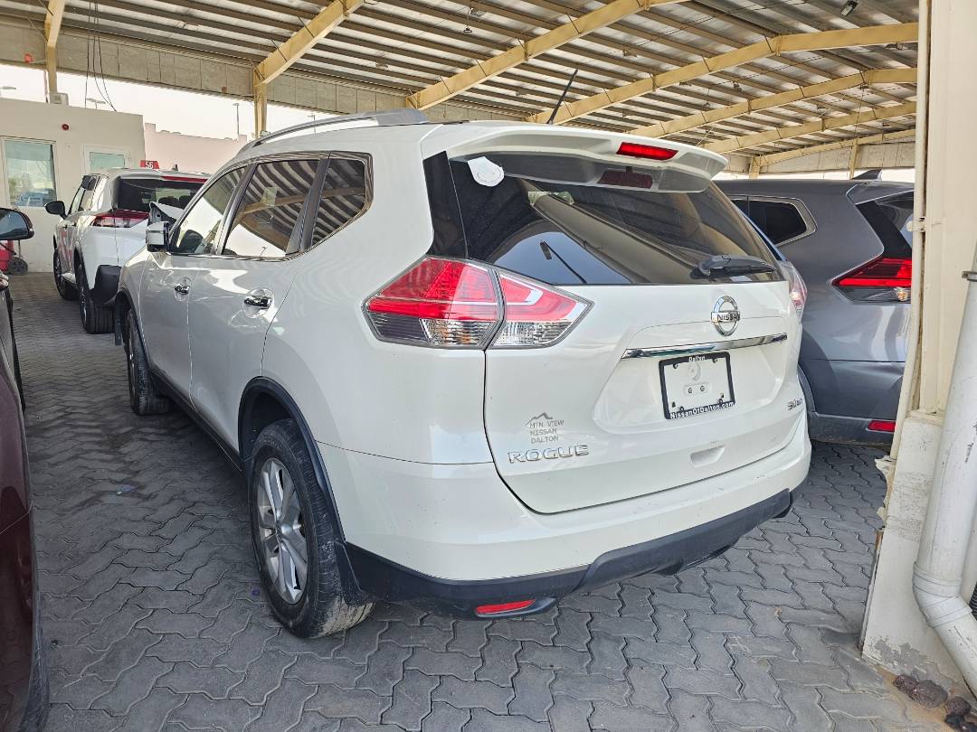 NISSAN ROGUE