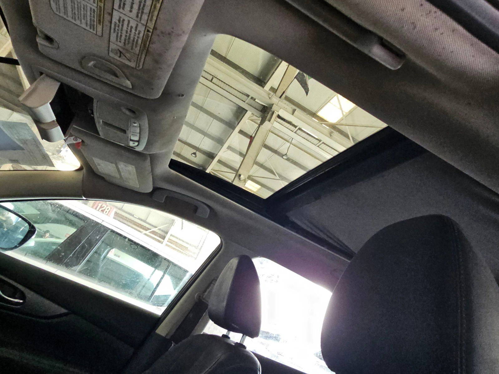 NISSAN ROGUE 2015 - Marhaba Auction Used Cars - Image 9