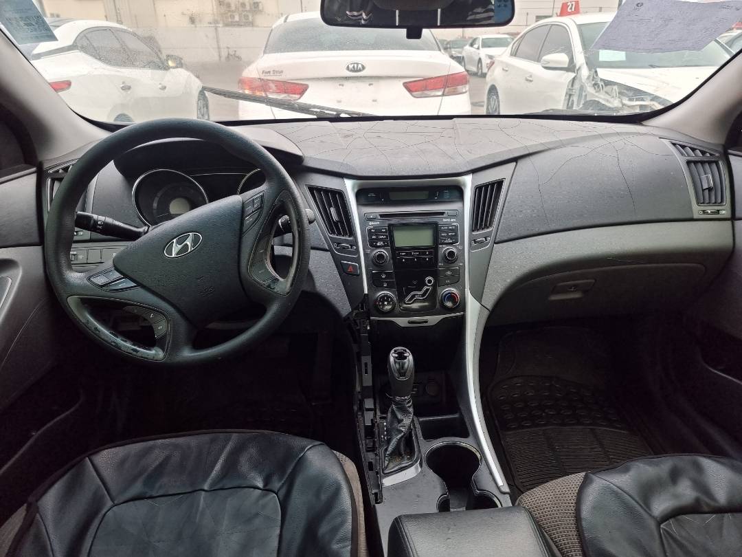 2011 HYUNDAI SONATA — 200804 Miles — Lot 40226760 — Souq - Marhaba Auctions Used Cars - Image 7