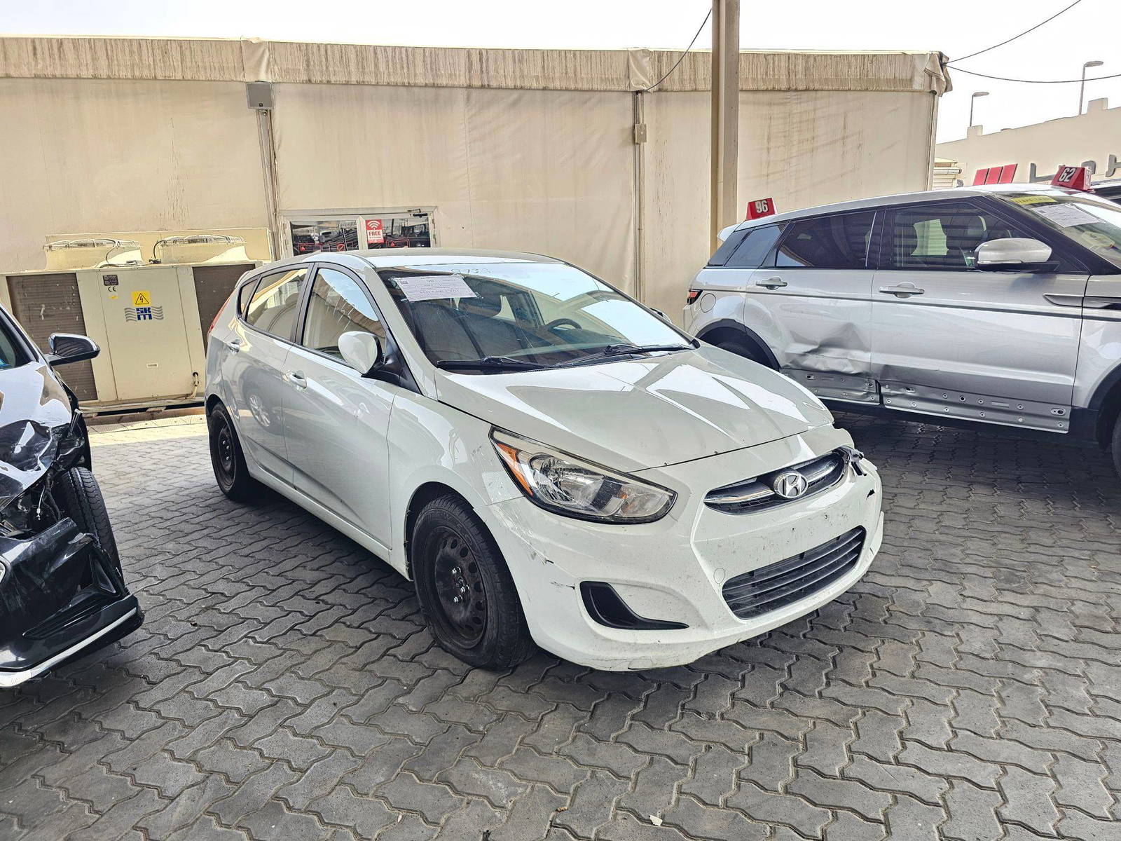 HYUNDAI ACCENT 2016 - Marhaba Auction Used Cars - Image 4