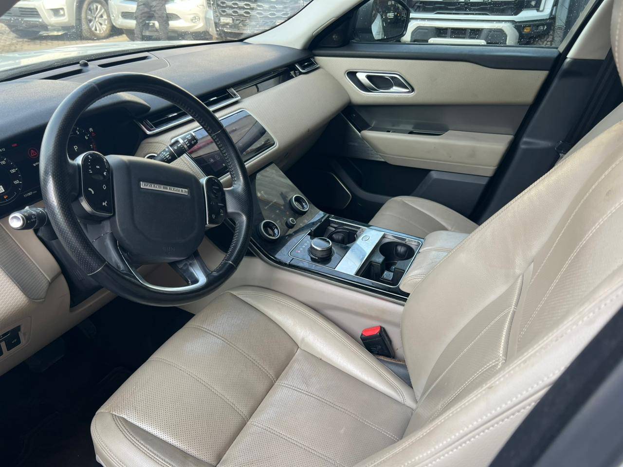 LAND ROVER RANGE ROVER VELAR 2018 - Marhaba Auction Used Cars - Image 7