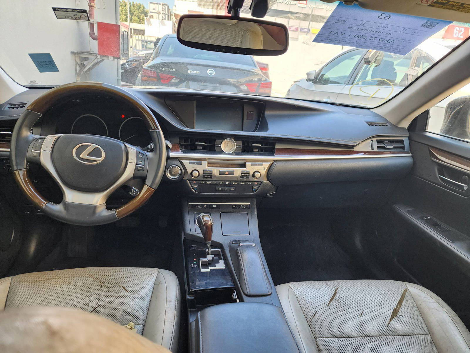 2015 LEXUS ES 350 — 153782 Miles — Lot 172989 — Al Quoz - Marhaba Auctions Used Cars - Image 9