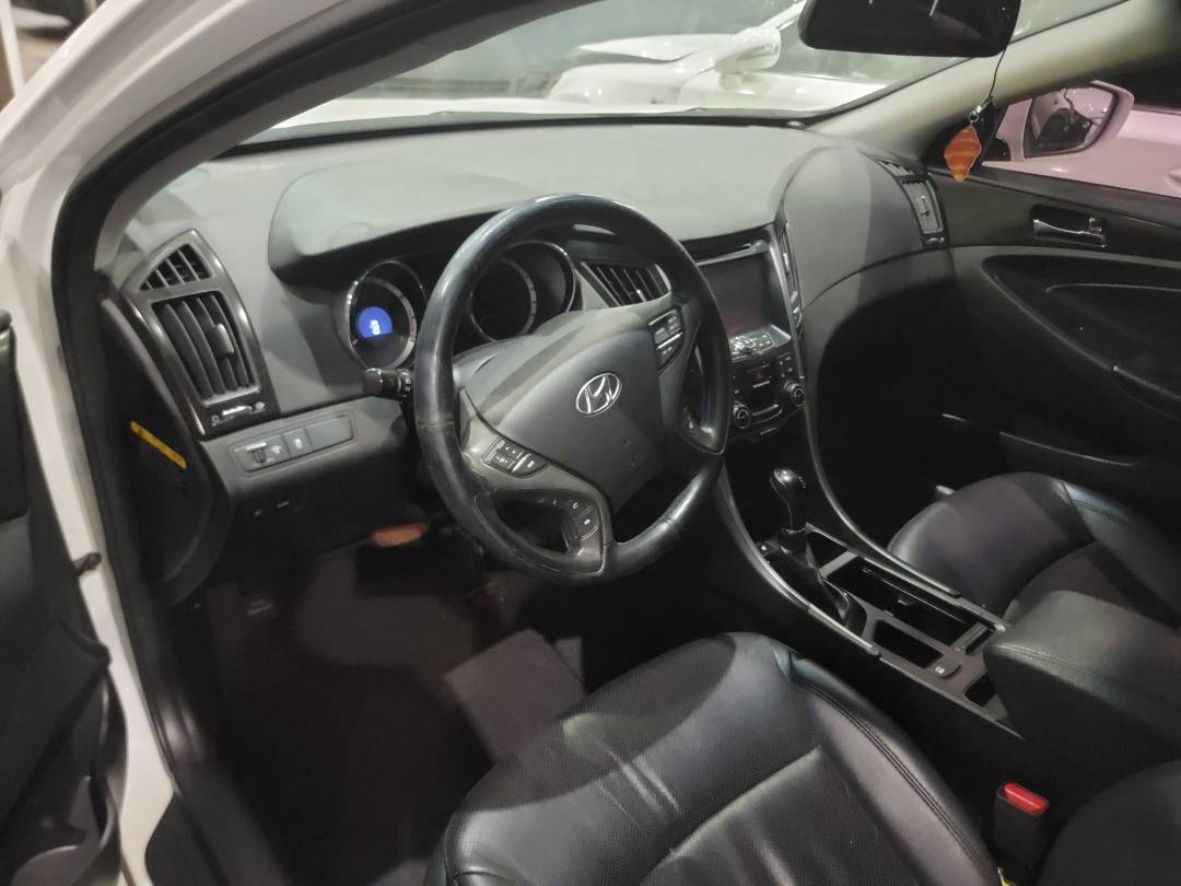 2013 HYUNDAI SONATA — 256475 KM — Lot A529382 — Main - Marhaba Auctions Used Cars - Image 7