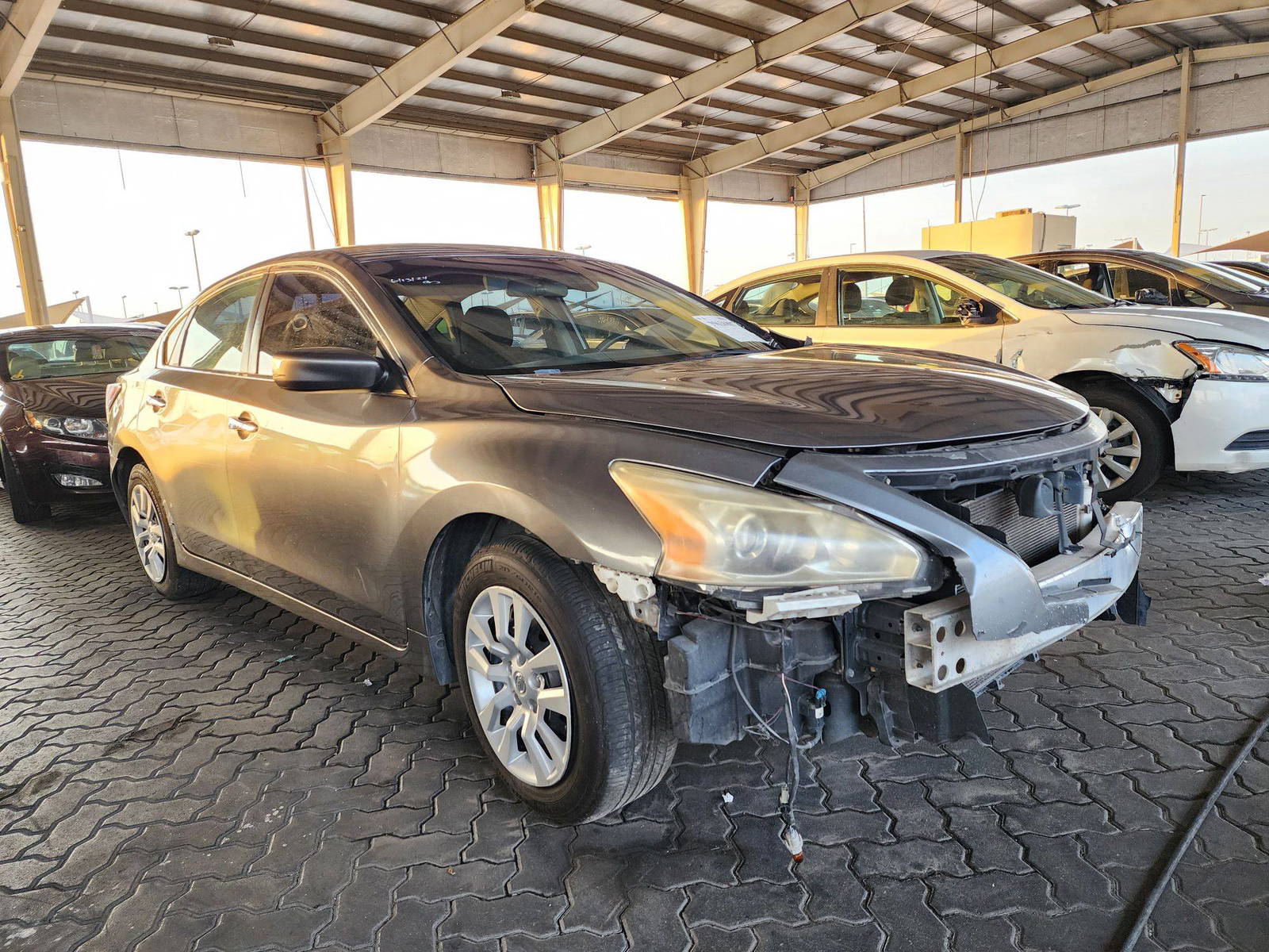 2014 NISSAN ALTIMA — 212231 Miles — Lot 39626987 — Souq - Marhaba Auctions Used Cars - Image 4
